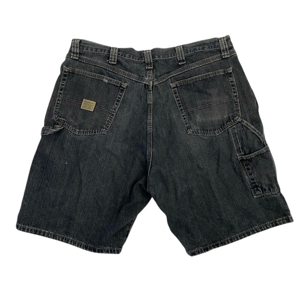 Wrangler Shorts Dark blue Jorts Carpenter Cargo Pockets Baggy Y2k Size 38 - Picture 2 of 9